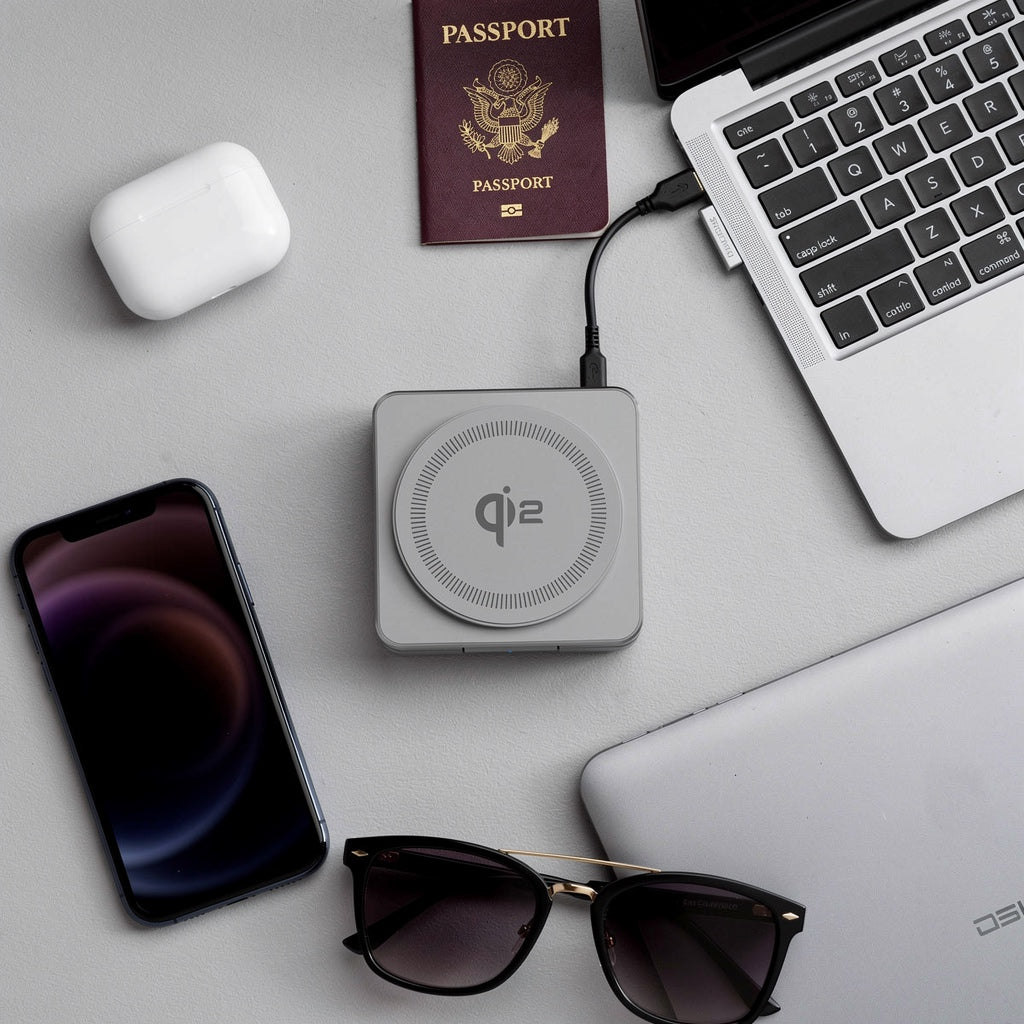 Flexcube 3-in1- travel charger | The Urban Geek