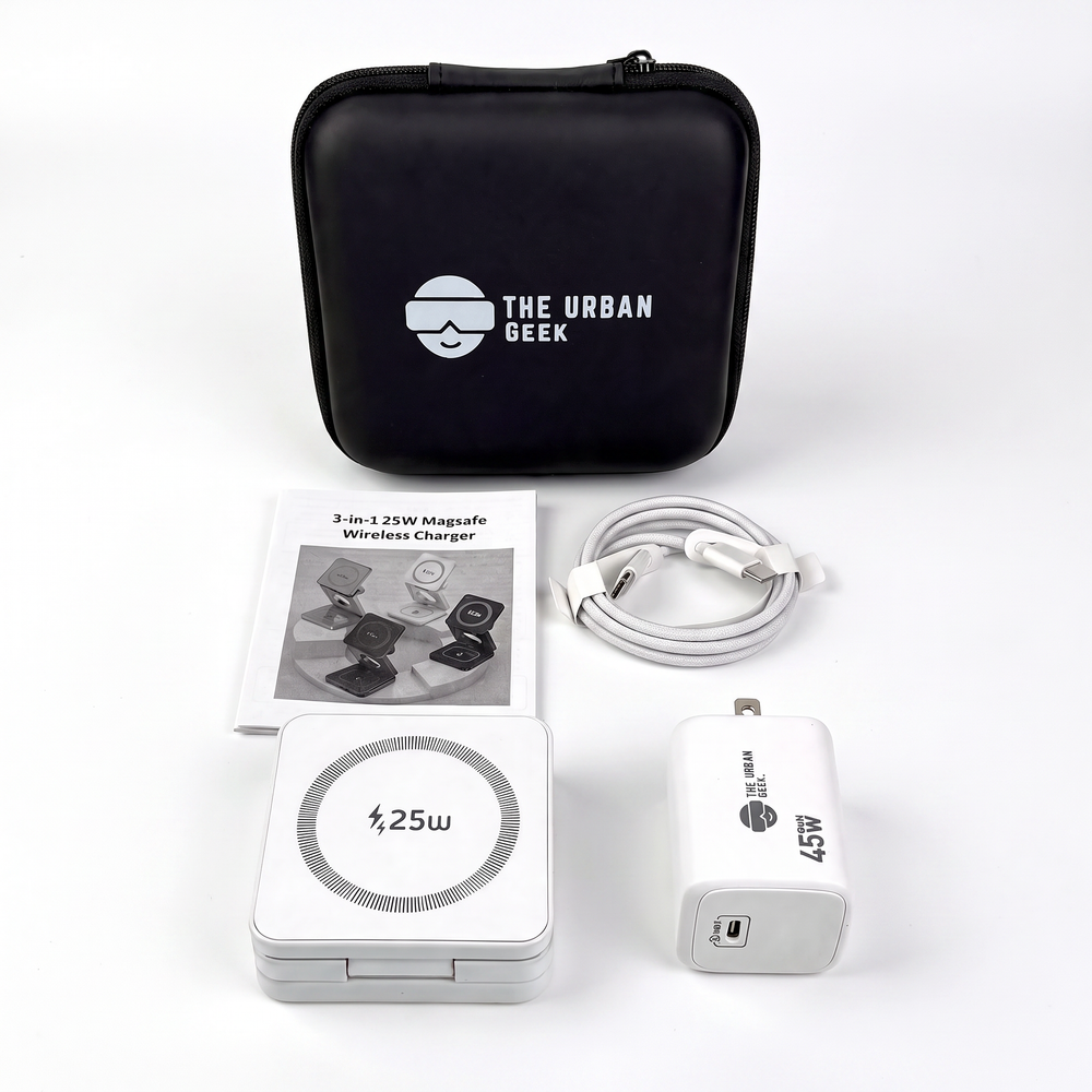 Everything included with FlexCube: charger, 45W adapter, braided cable and travel pouch