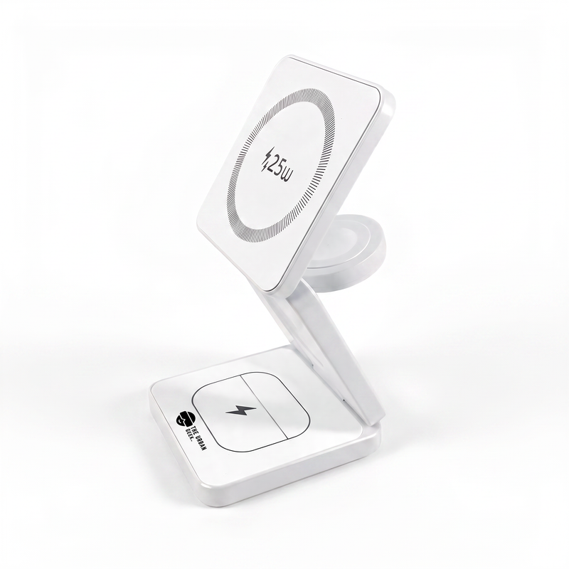 FlexCube charging an iPhone, Apple Watch and AirPods at once