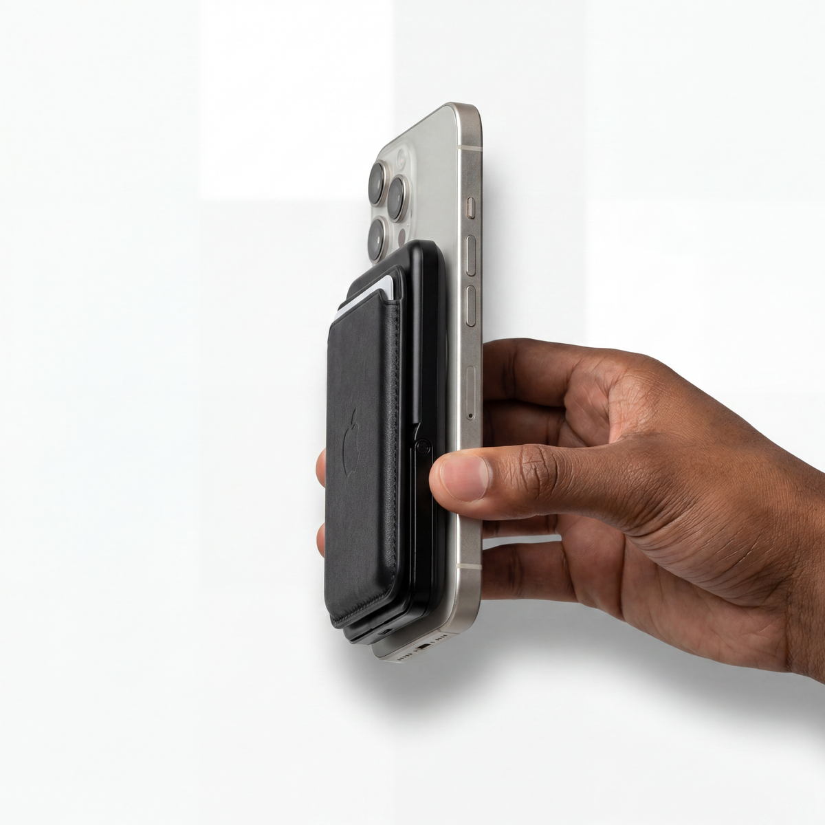 PowerGo Slim - 5000MaH Magnetic Powerbank with Wallet