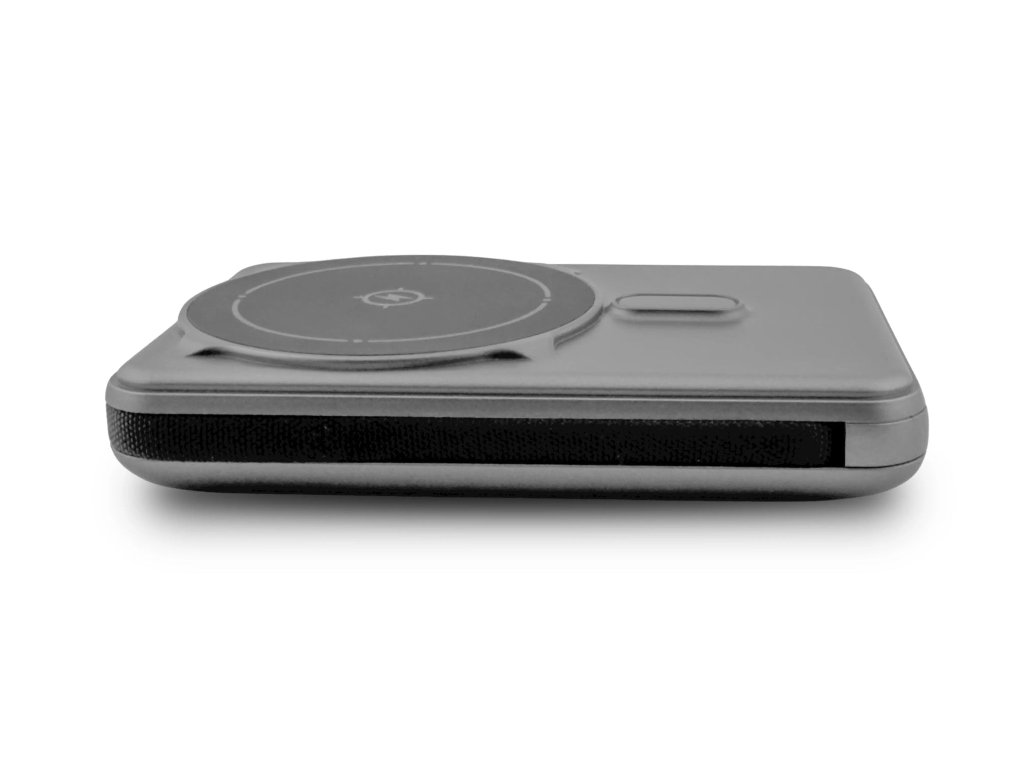 The Urban Geek Magnetic Wireless 4-in-1 power bank  with 10,000 mAh Capacity